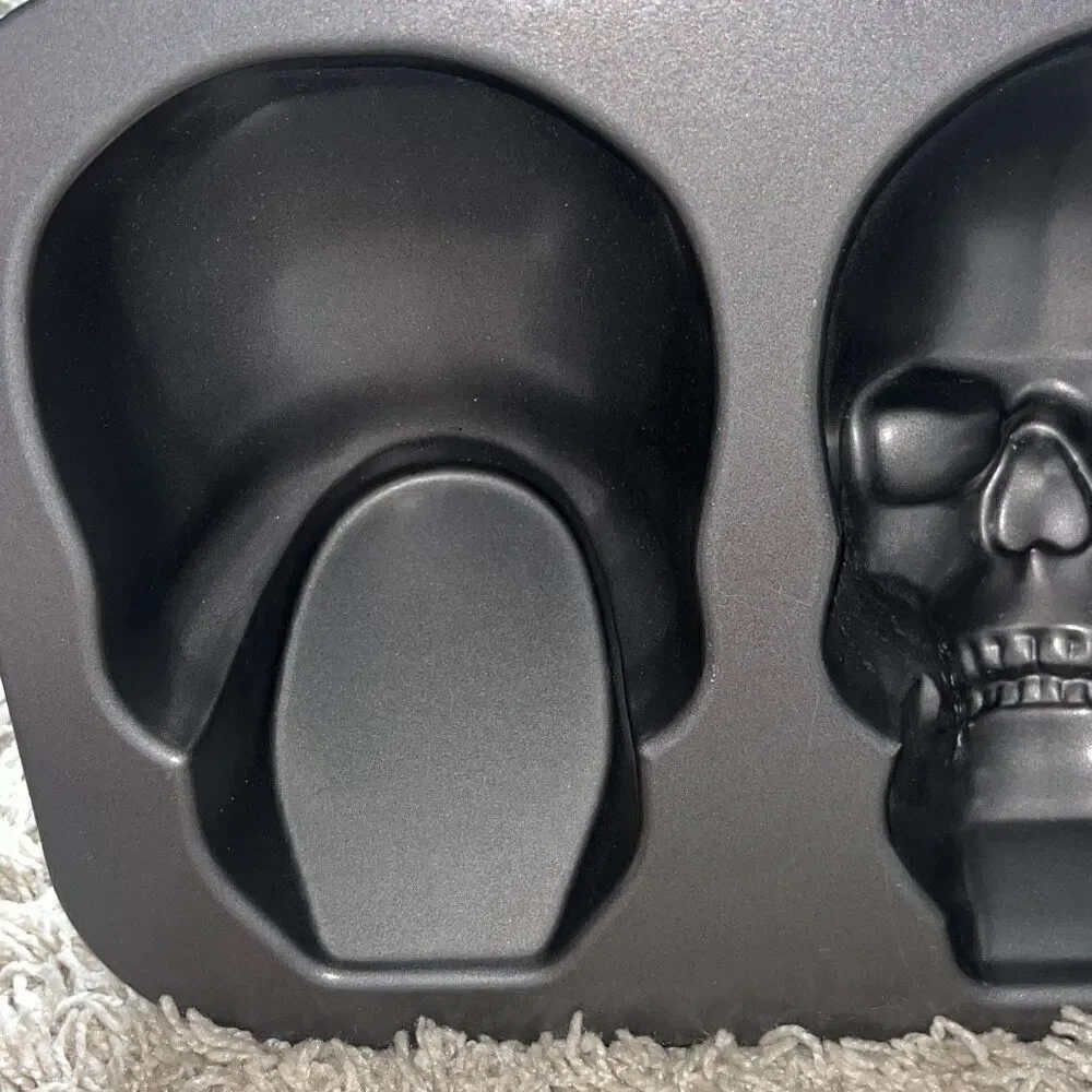 Nordic Ware Halloween 3D SKULL Cake Pan Williams-Sonoma